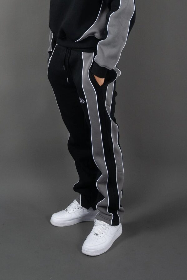 ENSEMBLE  (D) BLACK GOOD – Image 2