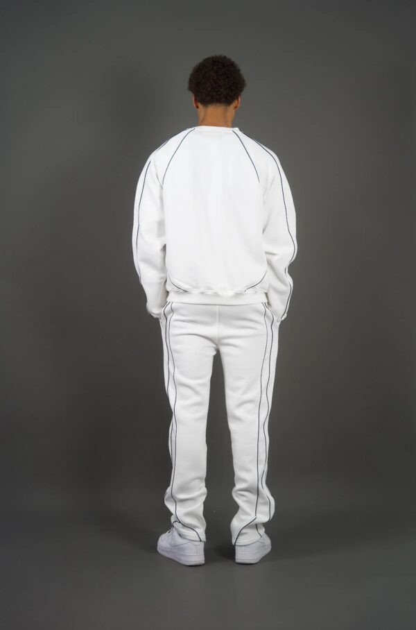 ENSEMBLE  (D) BLACK GOOD WHITE – Image 4